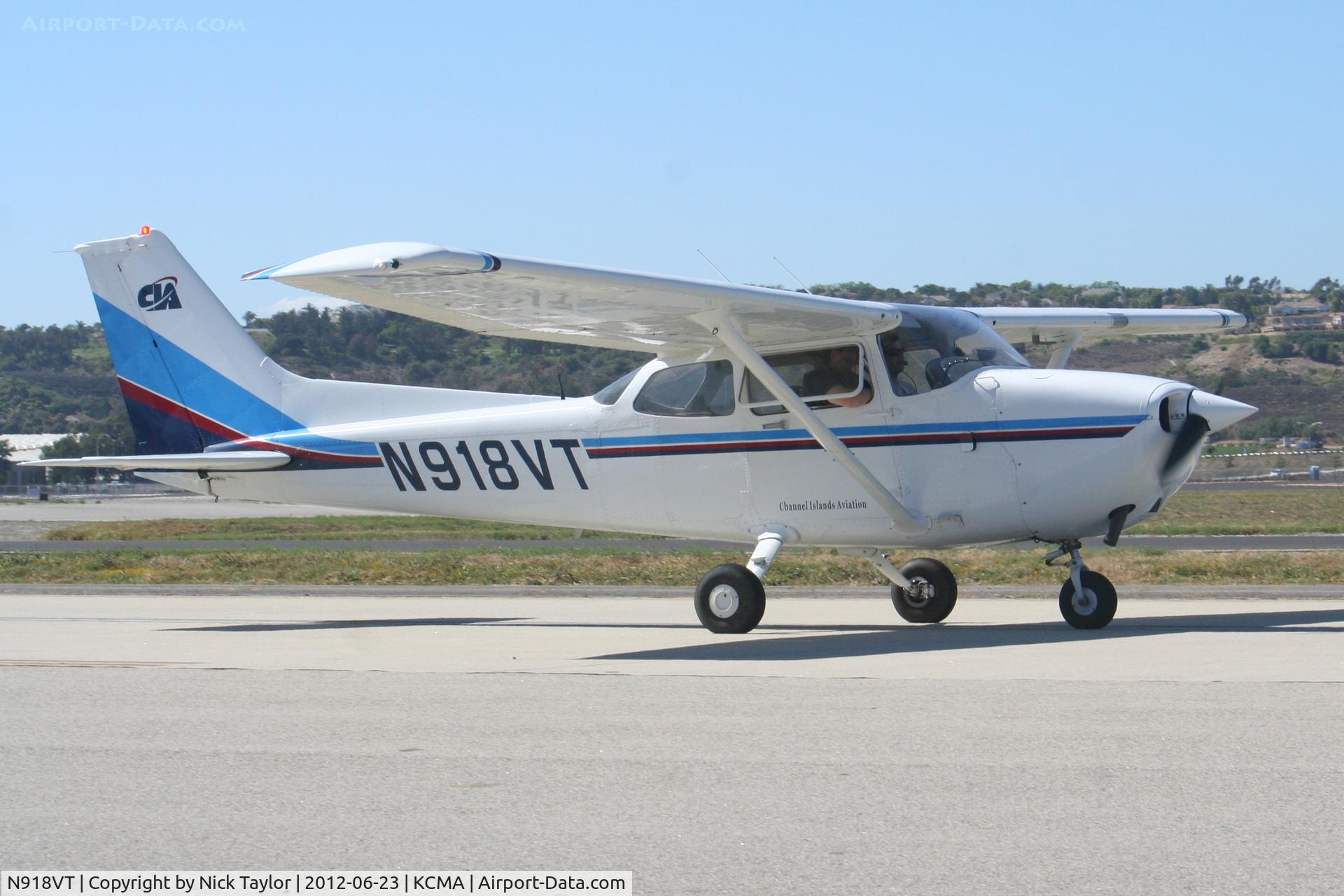 N918VT, Cessna 172P C/N 17275241, Taxiing back to cia