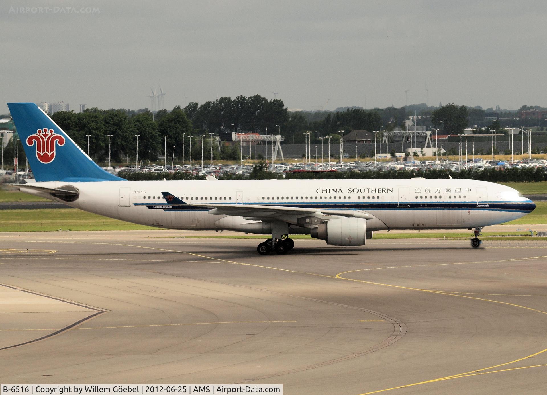B-6516, 2010 Airbus A330-223 C/N 1129, Taxi to his gate on Schiphol Airport
