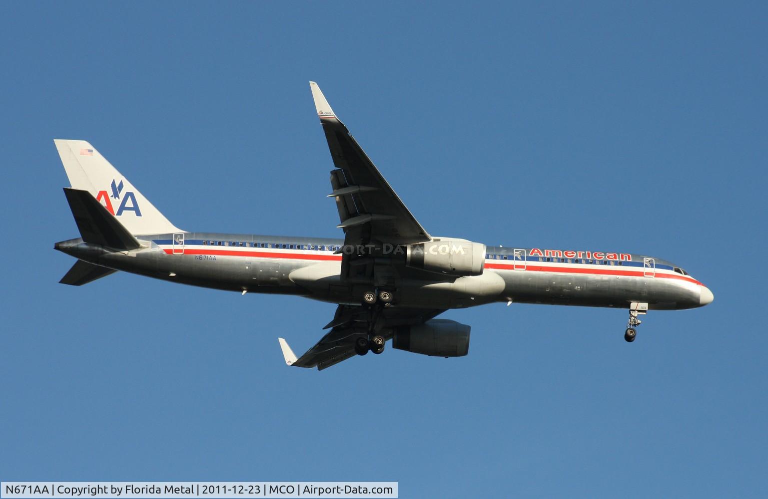 N671AA, 1992 Boeing 757-223 C/N 25336, American 757