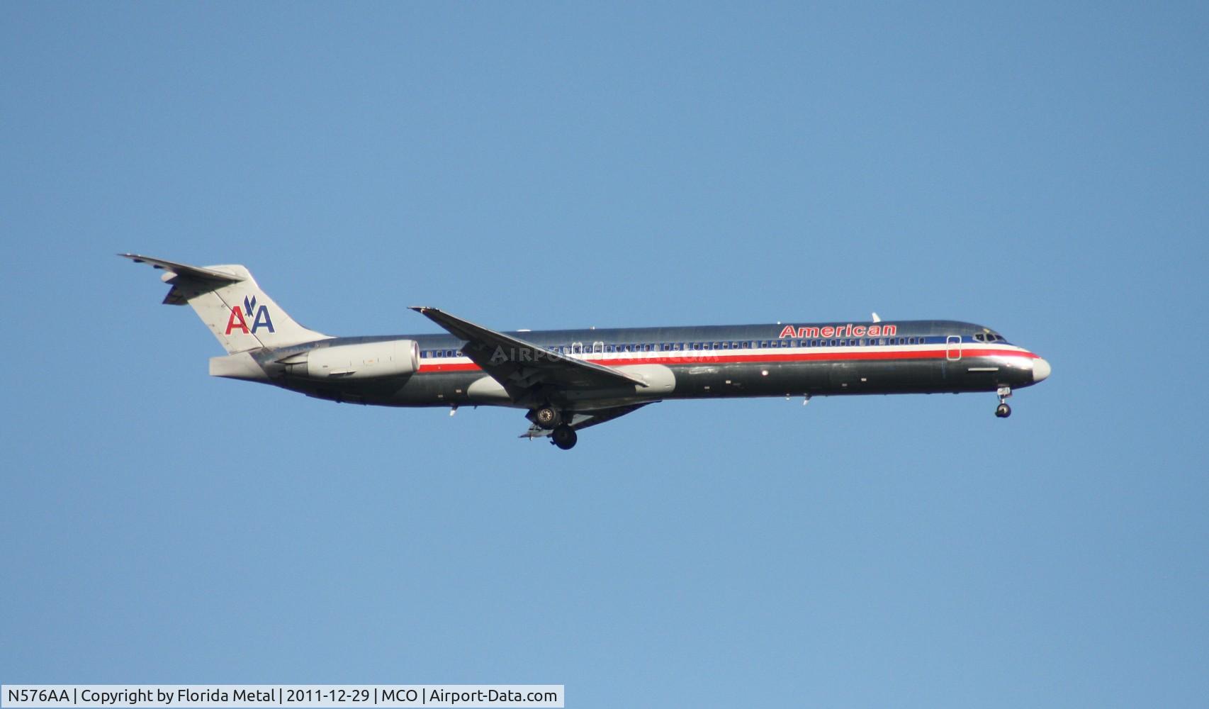 N576AA, 1991 McDonnell Douglas MD-82 (DC-9-82) C/N 53153, American MD-82
