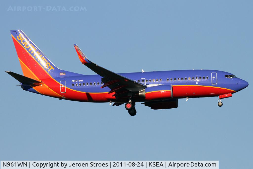 N961WN, 2011 Boeing 737-7H4 C/N 36962, southwest
