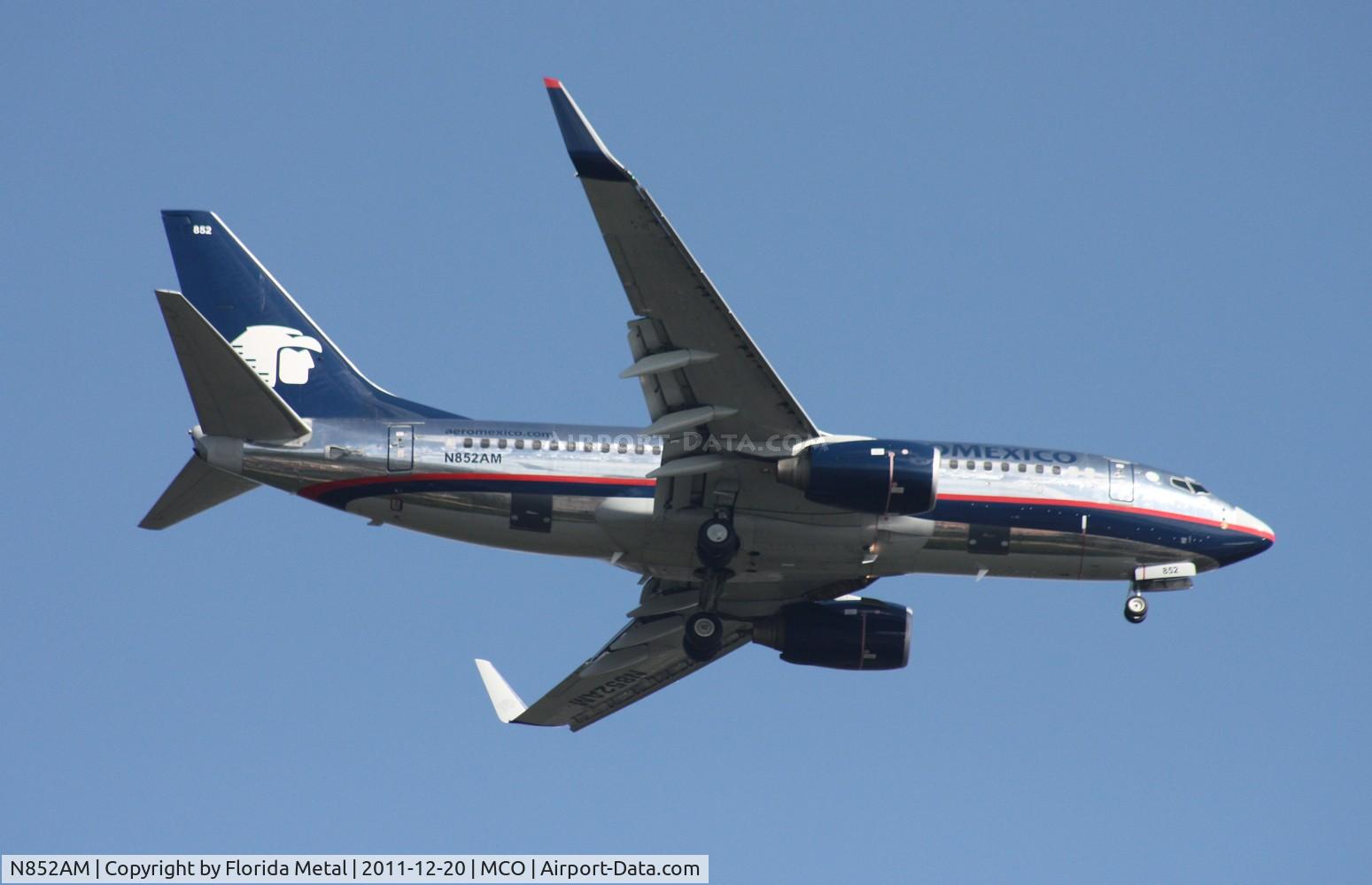 N852AM, 2004 Boeing 737-752 C/N 33787, Aeromexico 737