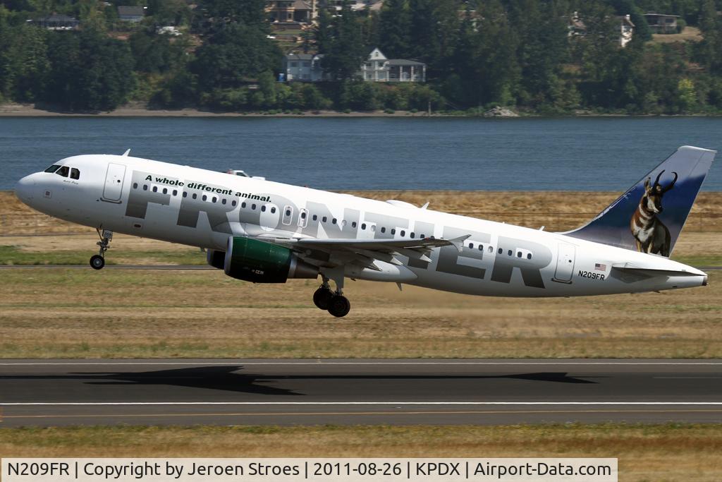 N209FR, Airbus A320-214 C/N 4641, portland