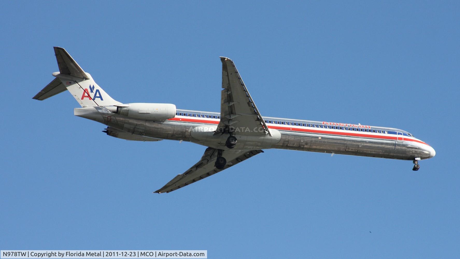N978TW, 1999 McDonnell Douglas MD-83 (DC-9-83) C/N 53628, American MD-83