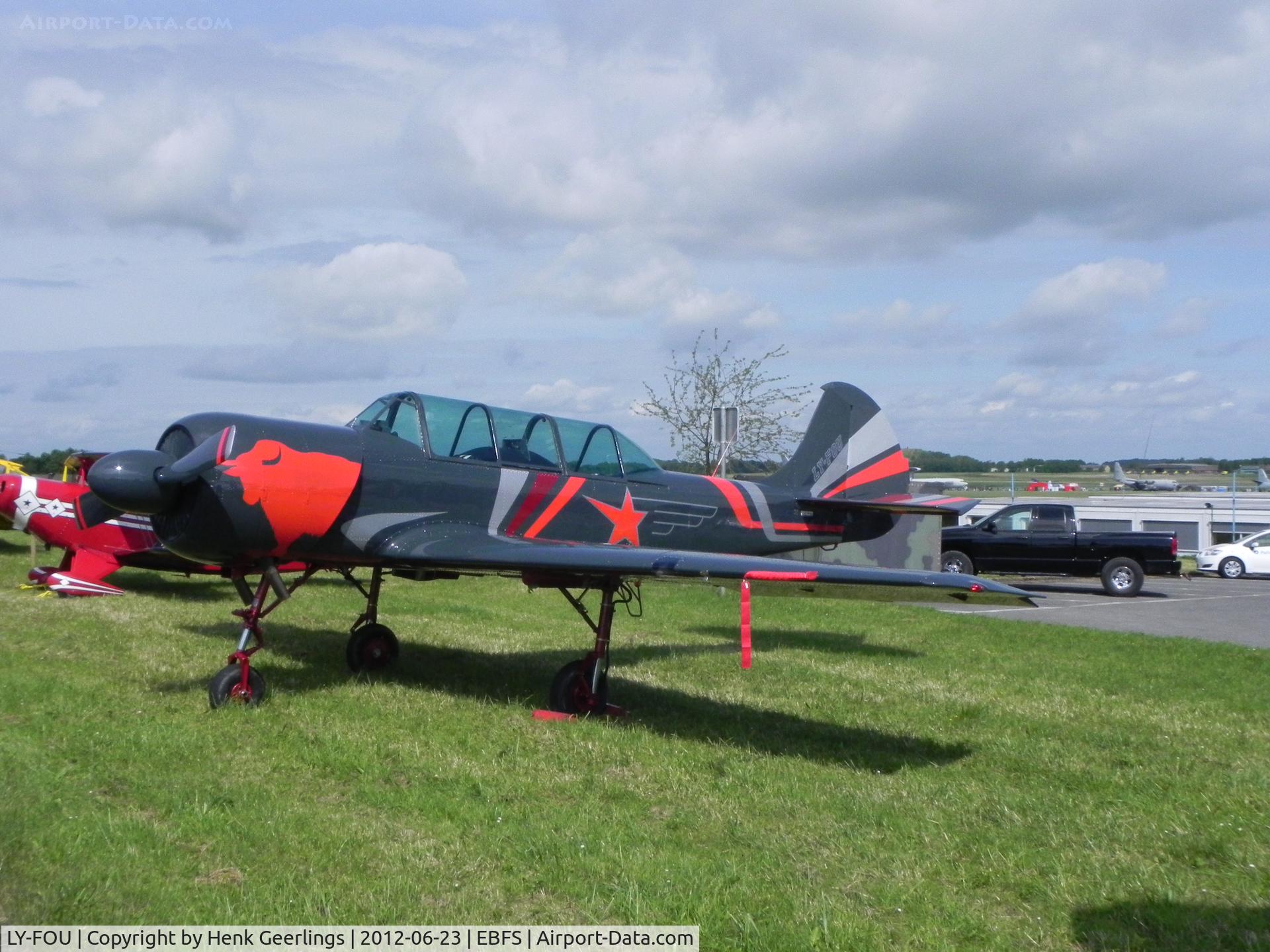 LY-FOU, Bacau Yak-52 C/N 811704, Florennes International Airshow , Belgium