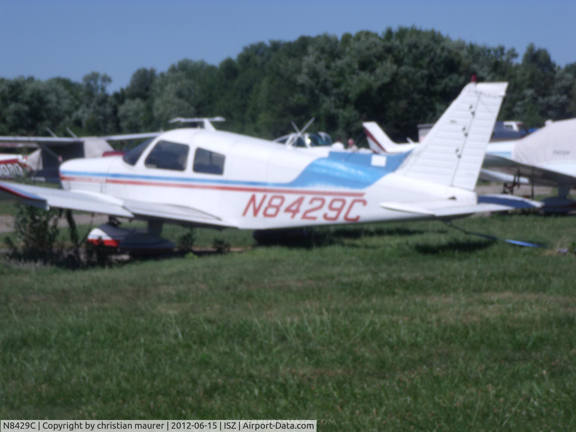N8429C, 1976 Piper PA-28-140 Cherokee C/N 28-7625116, piper cherokee