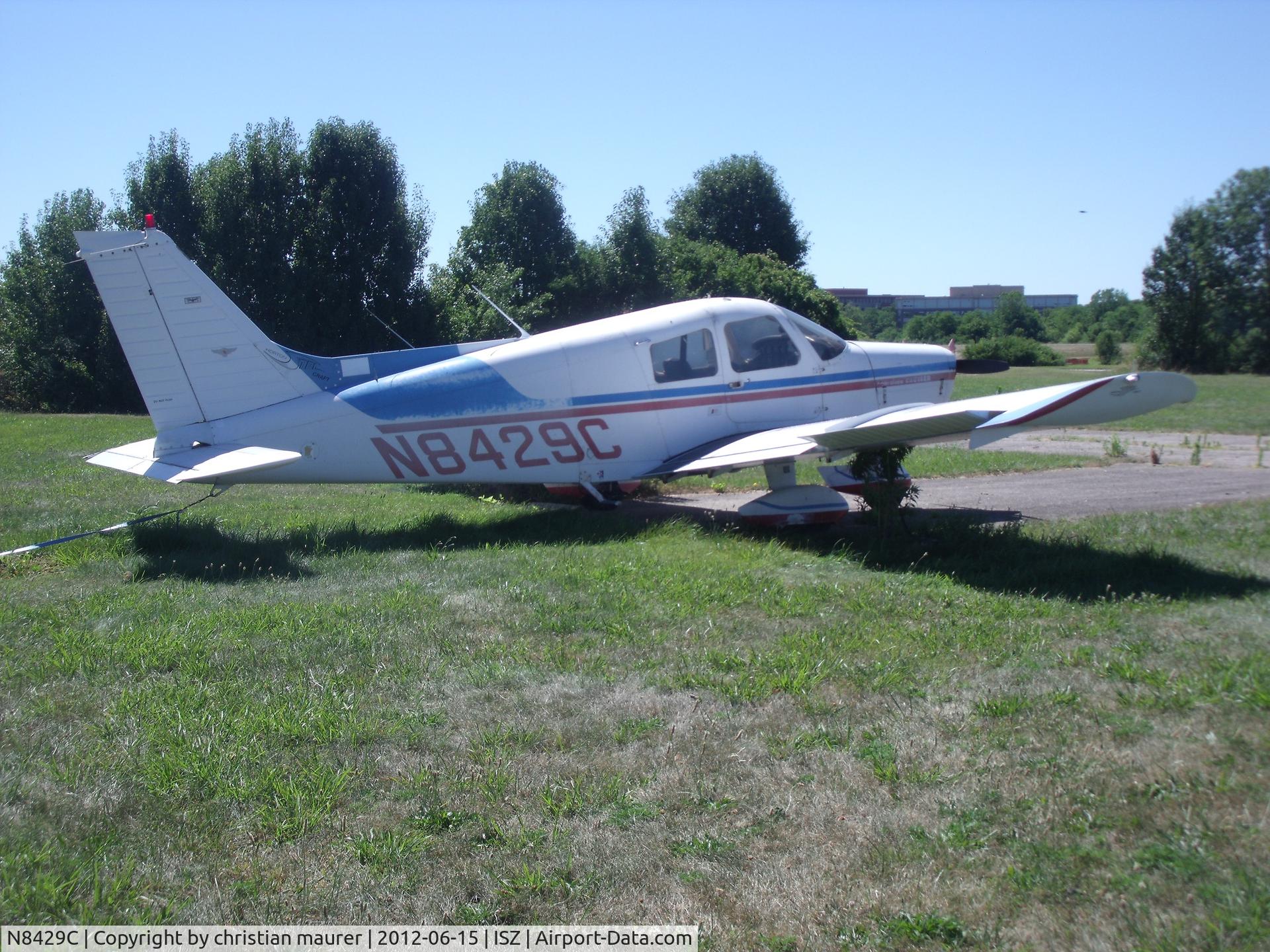 N8429C, 1976 Piper PA-28-140 Cherokee C/N 28-7625116, pa-28-140
