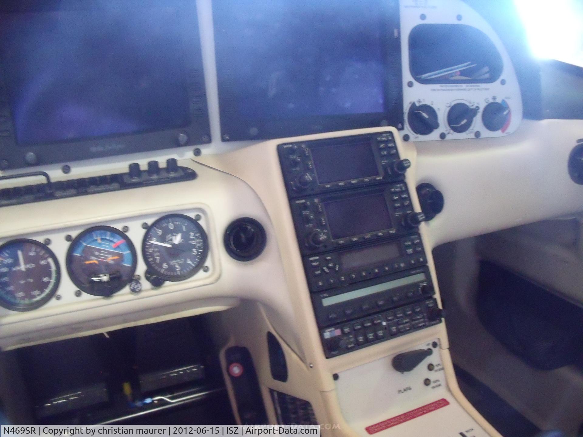 N469SR, 2006 Cirrus SR22 C/N 2107, at blueash