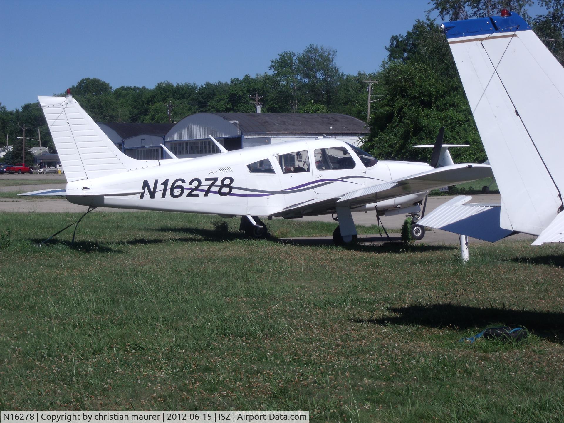N16278, 1973 Piper PA-28R-200 C/N 28R-7335121, arrow