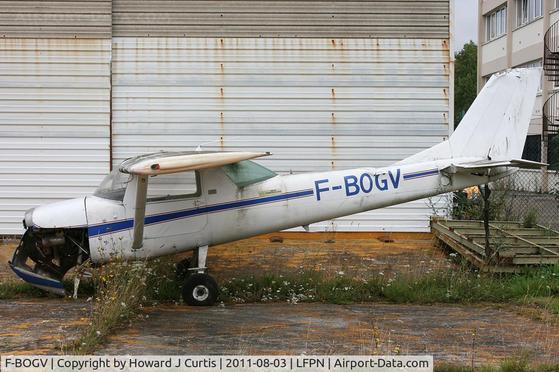 F-BOGV, Reims F150G C/N 0178, This has clearly seen better days!