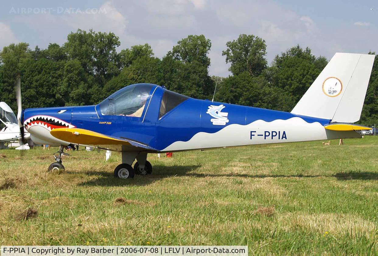 F-PPIA, Chasle LMC-1 C/N 04, Seen here.