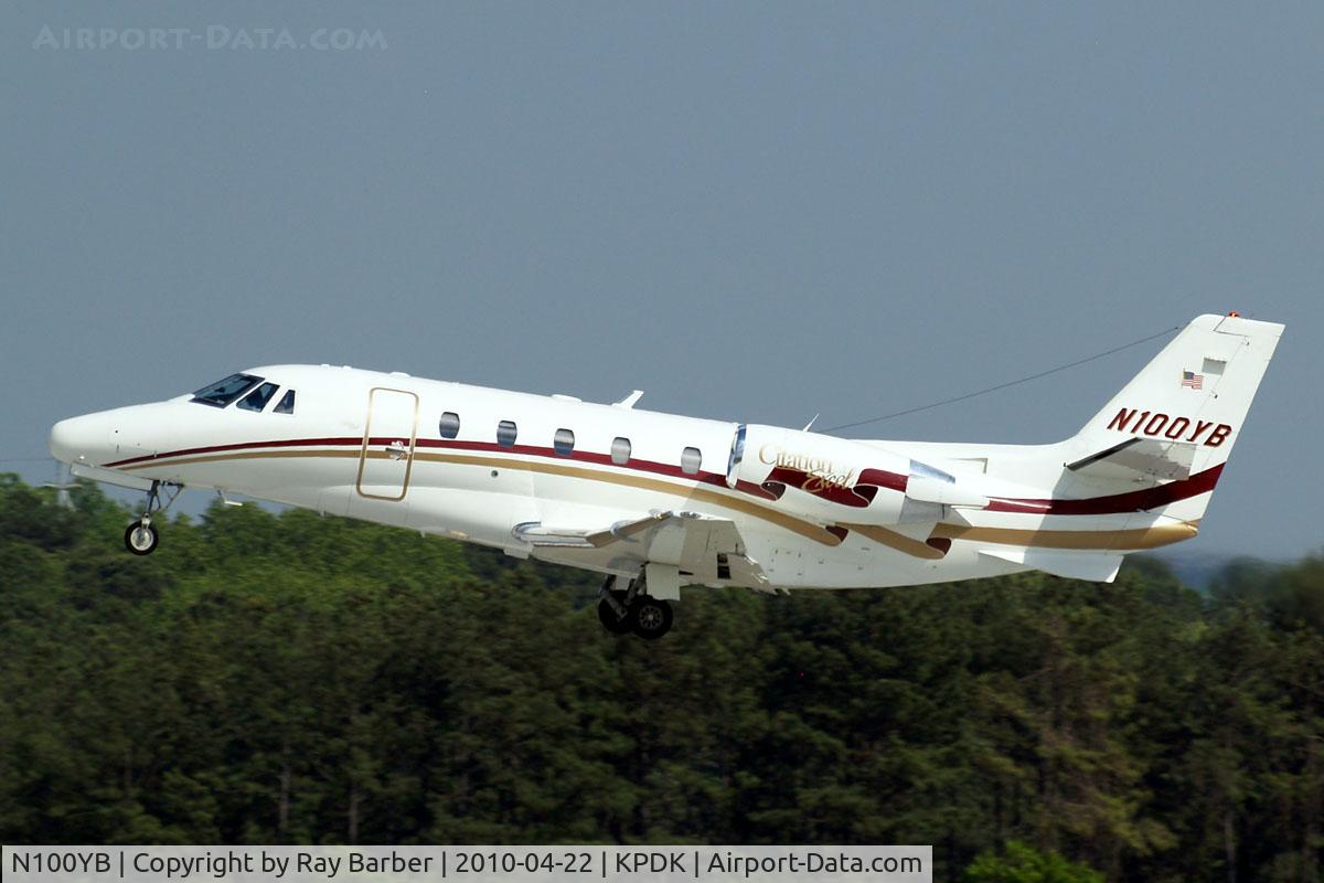 N100YB, Cessna 560XL Citation Excel C/N 560-5136, Cessna Citation Excel [560-5136] Atlanta-Dekalb Peachtree~N  22/04/2010. Seen departing.