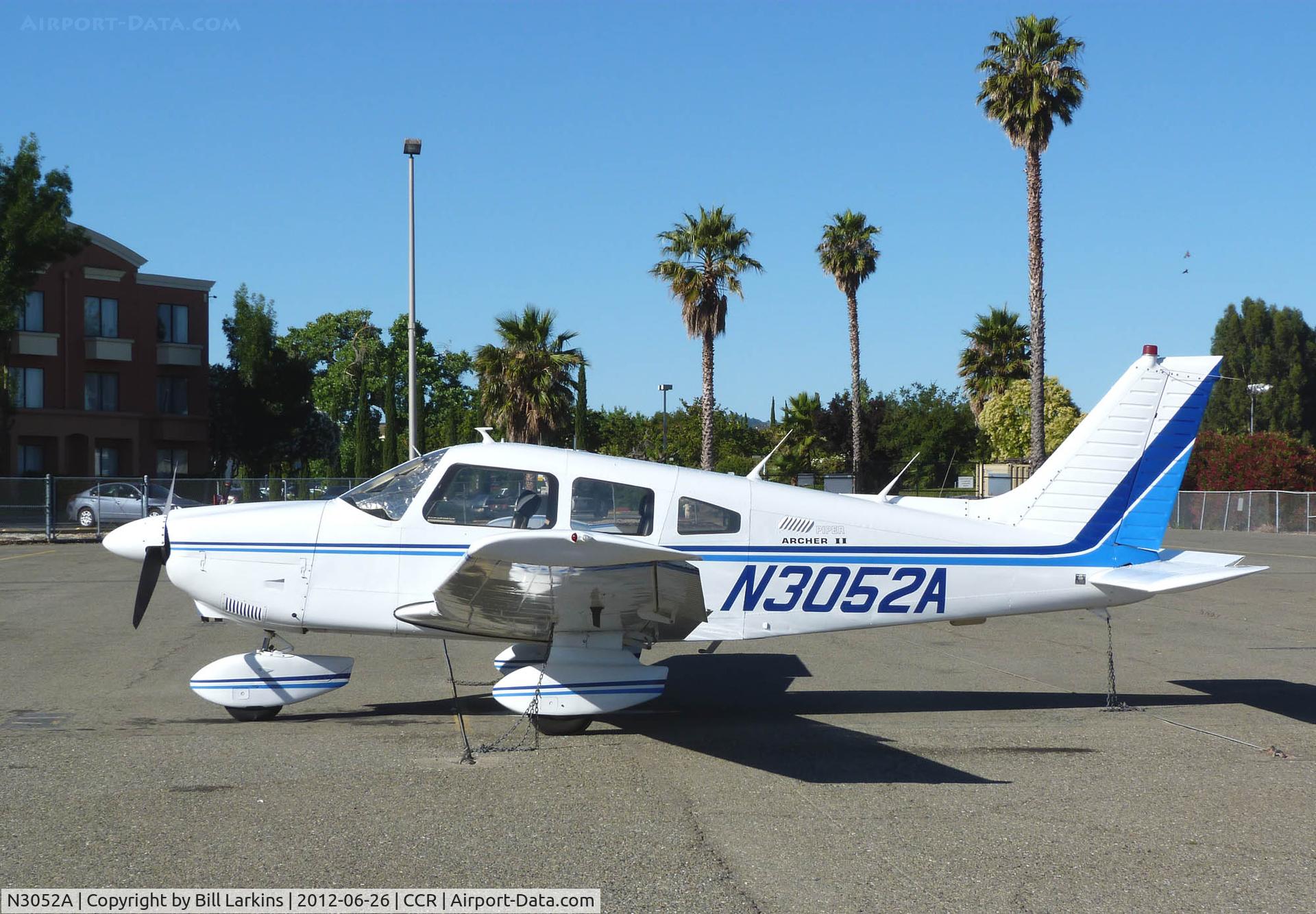 N3052A, 1978 Piper PA-28-181 C/N 28-7990116, Left side.
