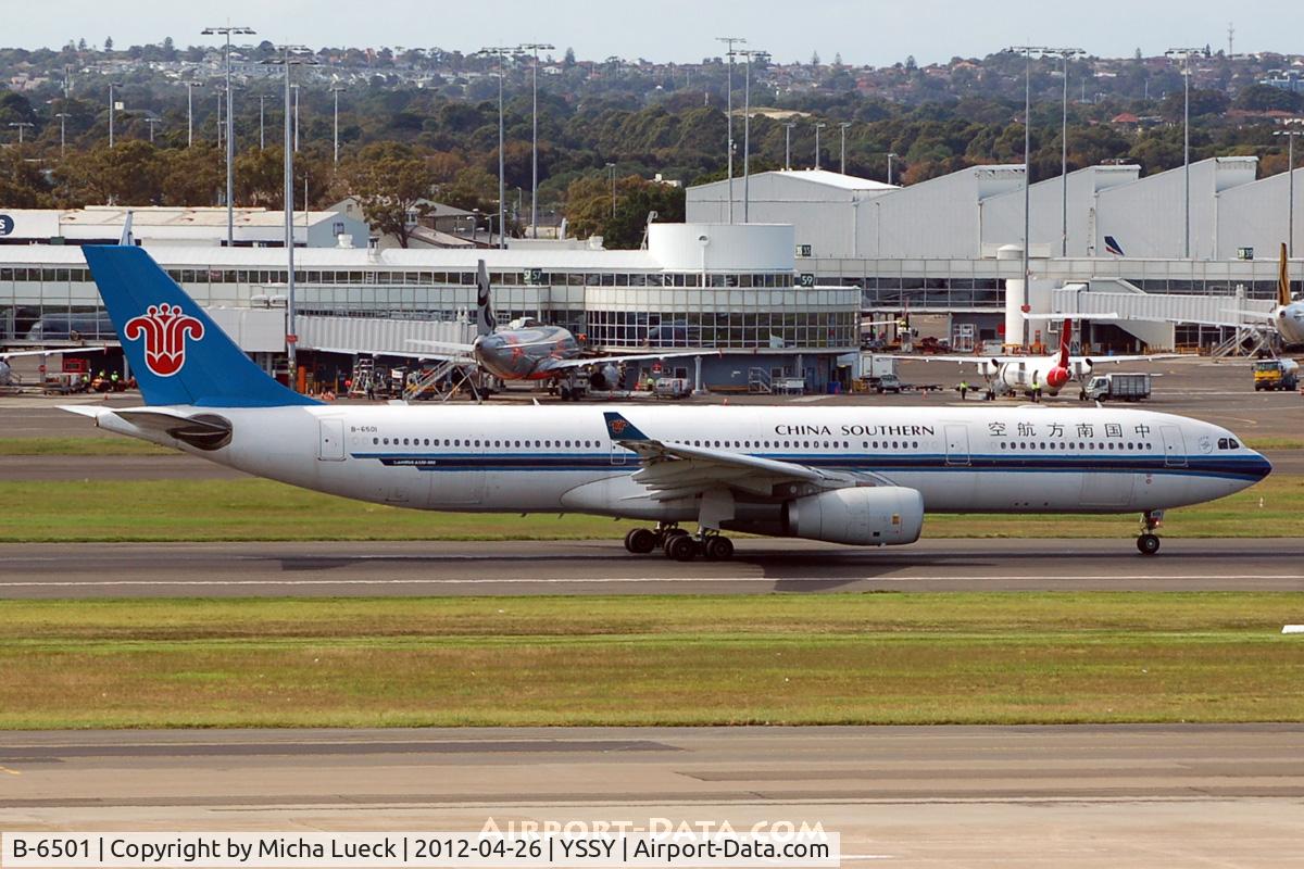 B-6501, 2008 Airbus A330-343 C/N 964, At Sydney