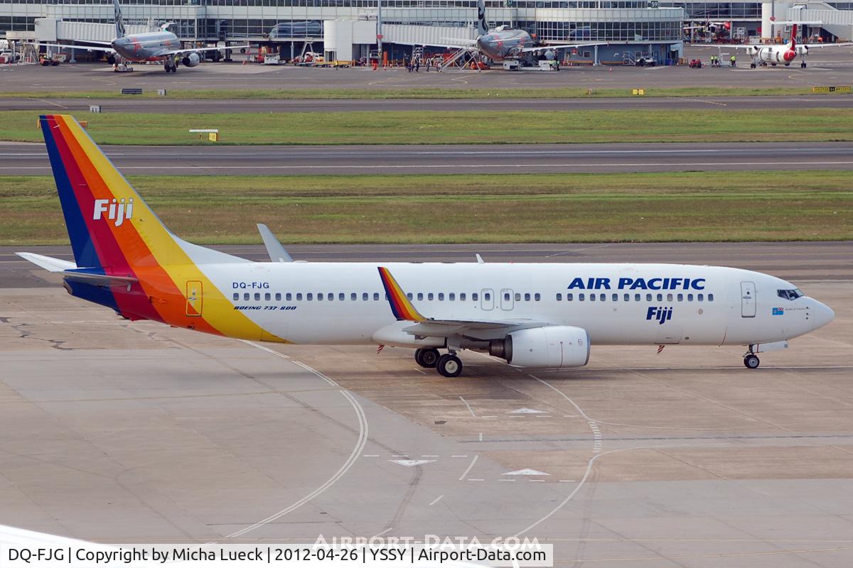 DQ-FJG, 1999 Boeing 737-8X2 C/N 29968, At Sydney