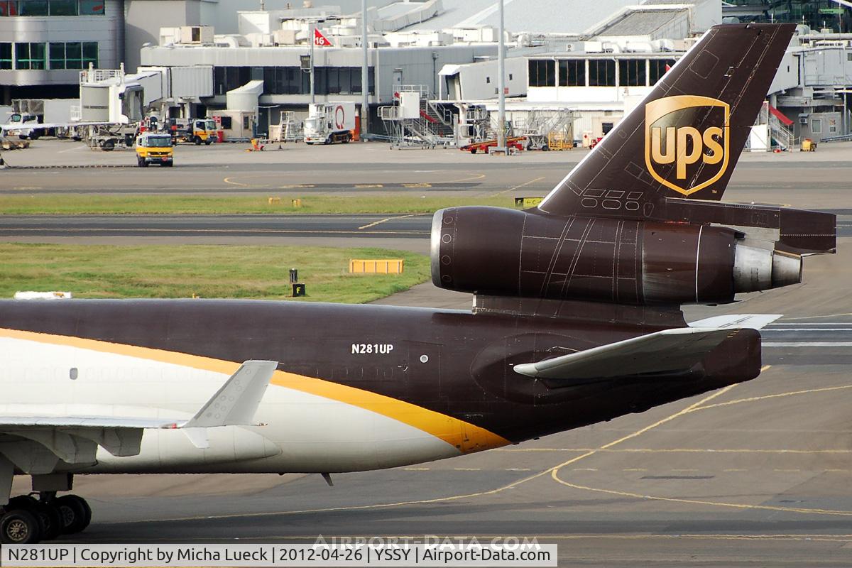 N281UP, 1993 McDonnell Douglas MD-11F C/N 48538, you just gotta love that 3rd engine!