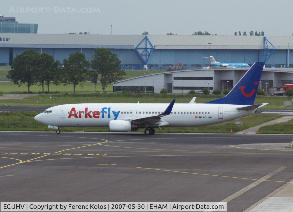EC-JHV, 2005 Boeing 737-8FH C/N 30826, AMS