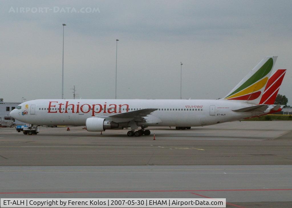 ET-ALH, 2000 Boeing 767-3BG/ER C/N 30565, AMS