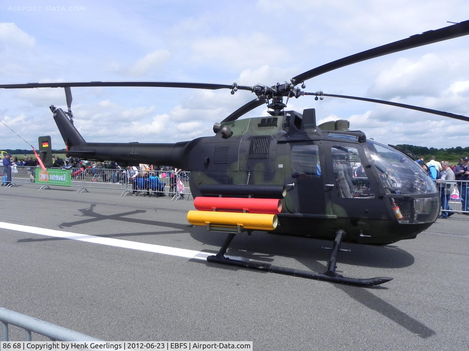 86 68, MBB Bo.105P C/N 6068, Florennes International Airshow , June 2012 

German Army