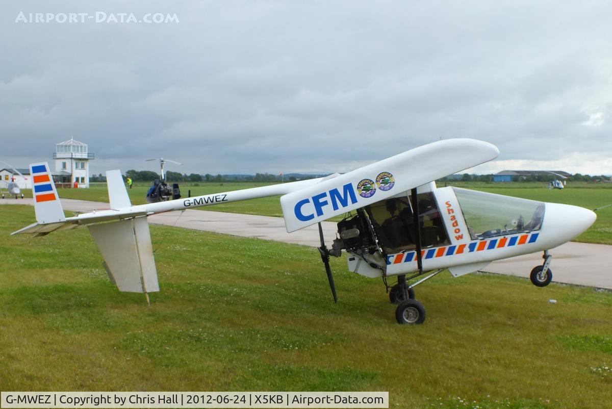 G-MWEZ, 1989 CFM Shadow Series CD C/N 136, at the Kirkbride flyin