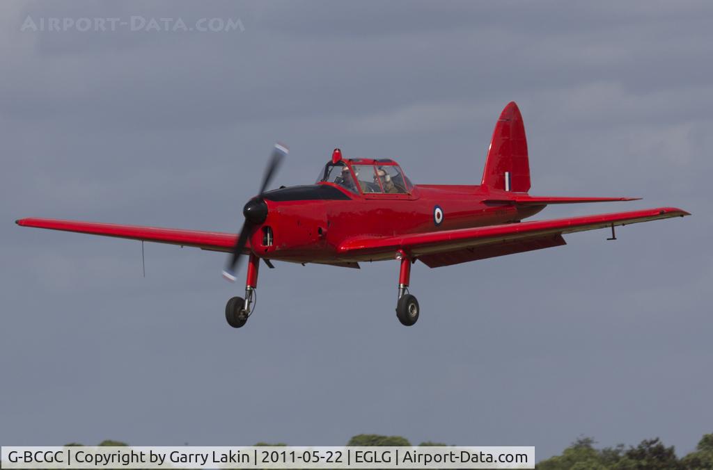 G-BCGC, 1952 De Havilland DHC-1 Chipmunk T.10 C/N C1/0776, Landing for the 60th anniversary fly-in at Panshanger