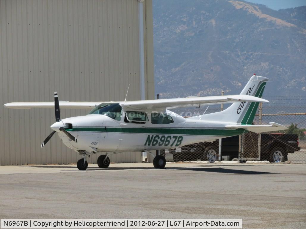 N6967B, 1978 Cessna 210M Centurion C/N 21062857, Parked