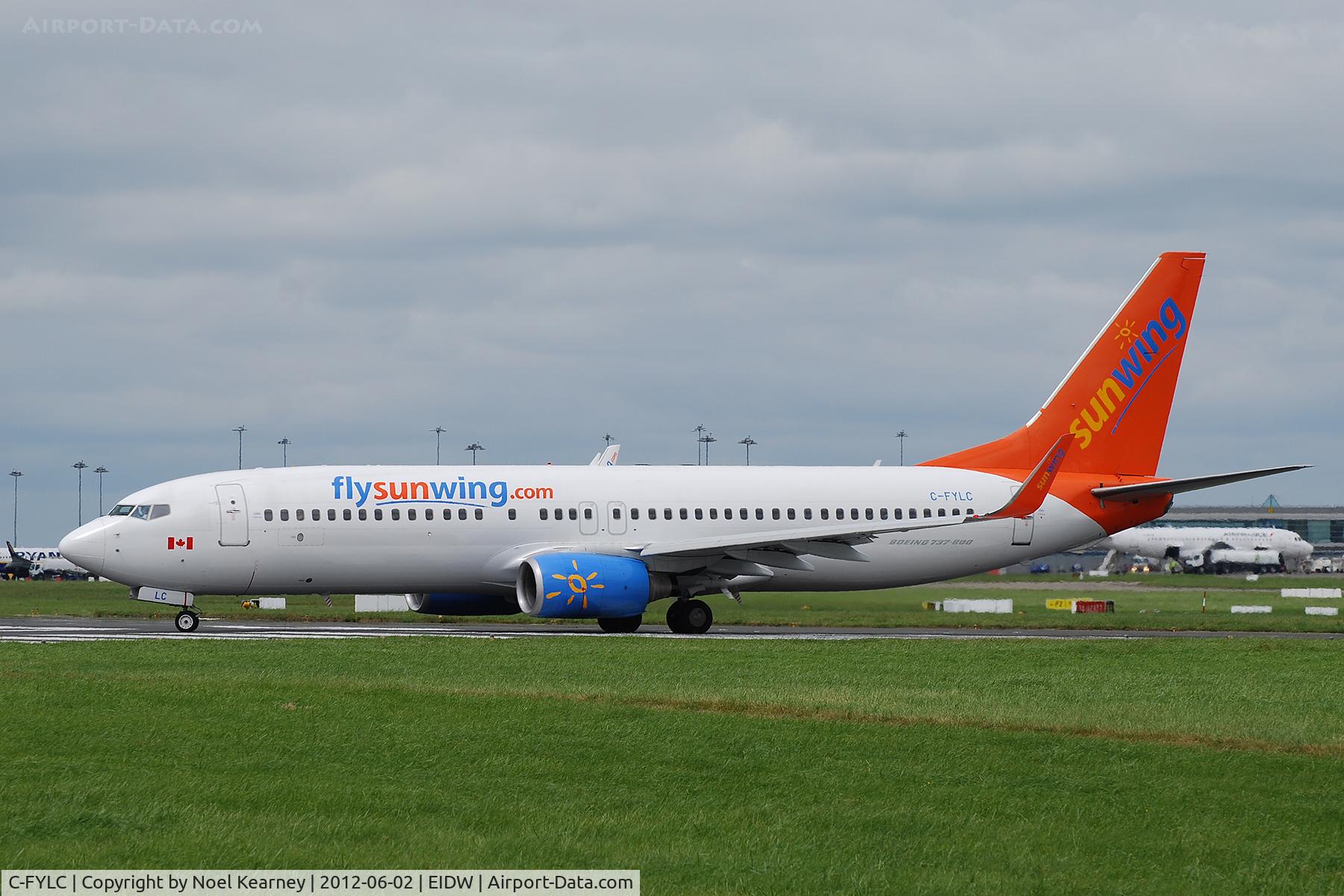 C-FYLC, 2006 Boeing 737-8BK C/N 33029, Seen about to depart off Rwy 28 at EIDW. (On summer lease to TOM)