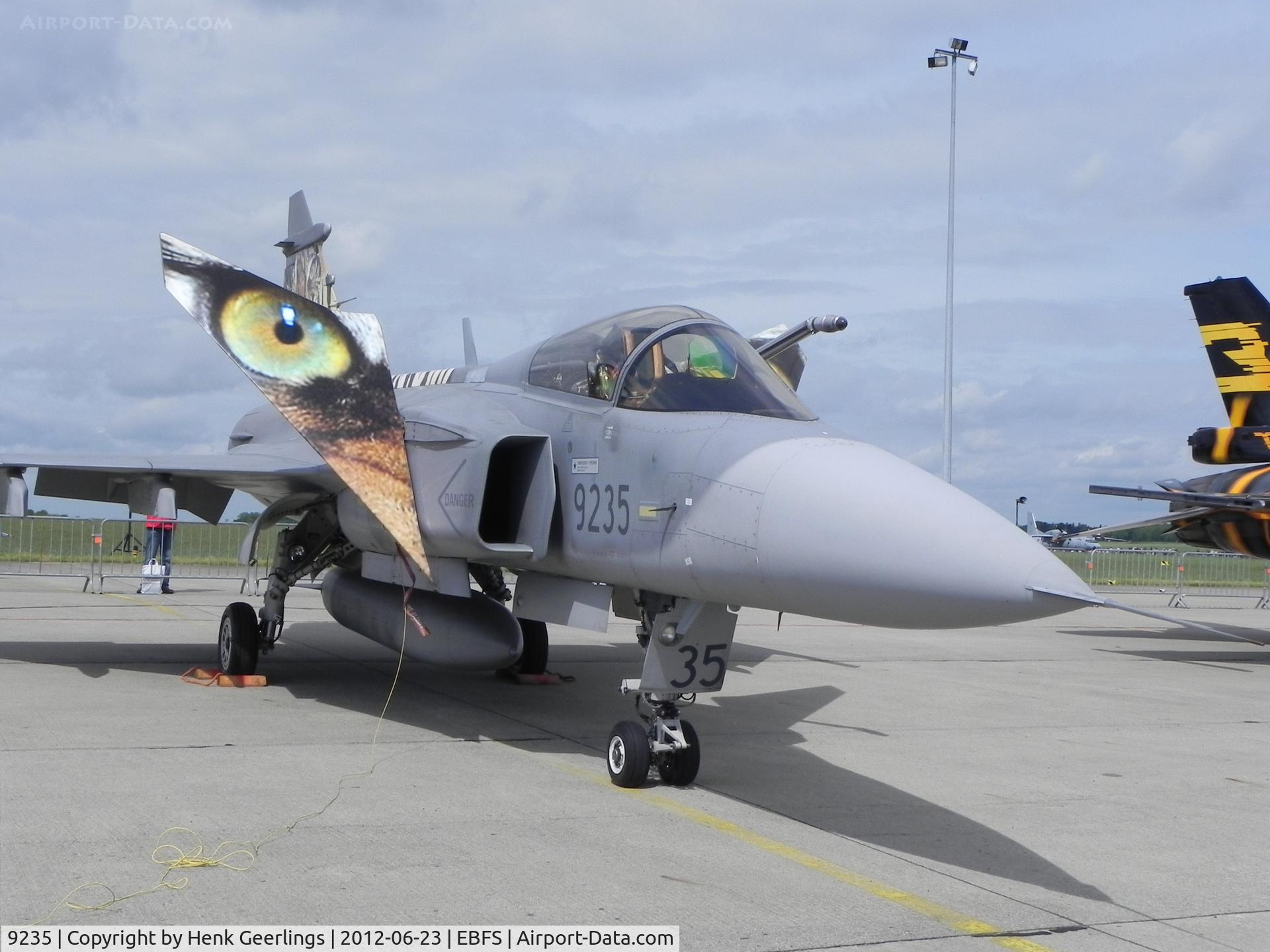 9235, Saab JAS-39C Gripen C/N 39235, Florennes Internatioal Airshow , June 2012 ; Czech AF 