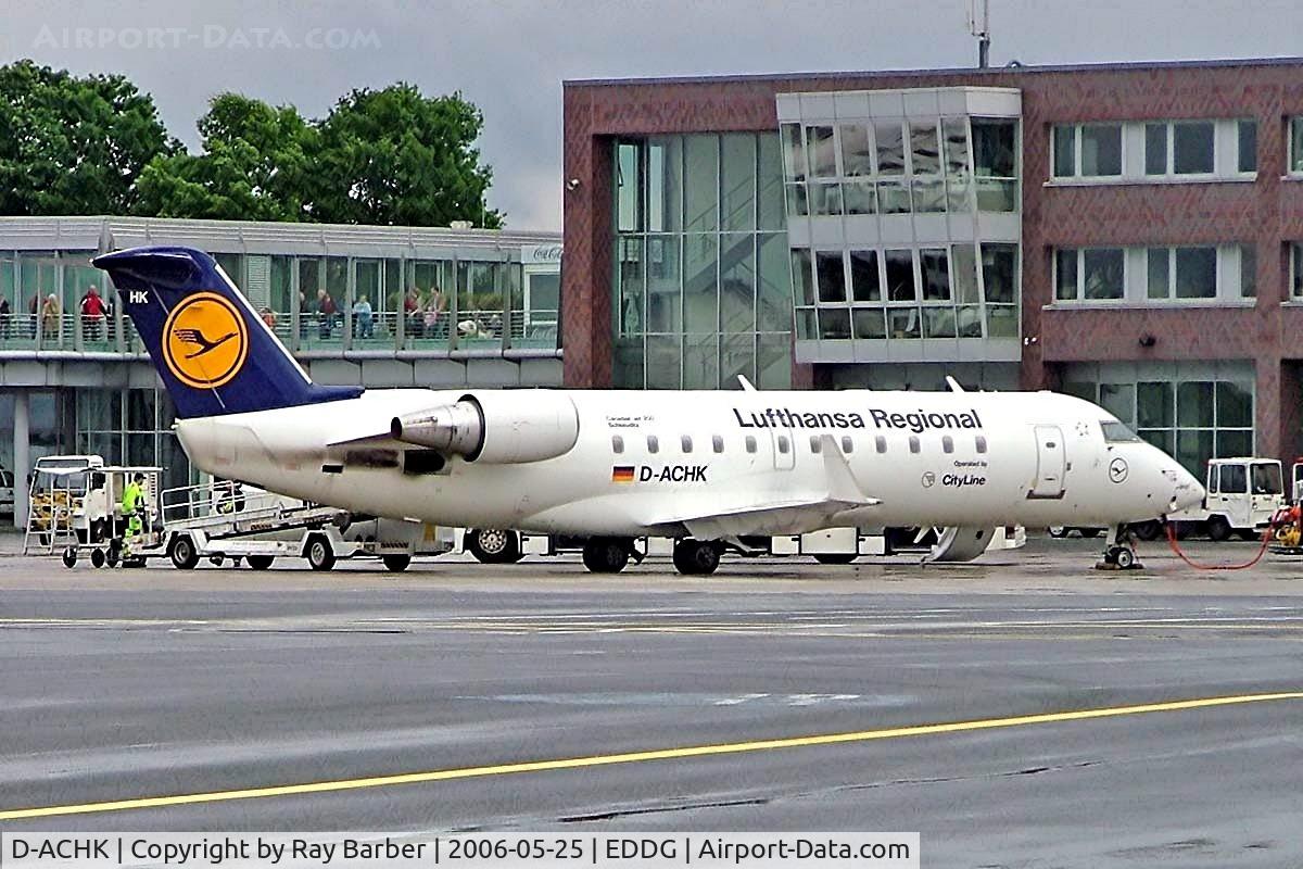 D-ACHK, 2000 Canadair CRJ-200LR (CL-600-2B19) C/N 7499, Canadair CRJ-200LR [7499] (Lufthansa Regional) Munster/Osnabruck~D 25/05/2006. Being readied for departure.