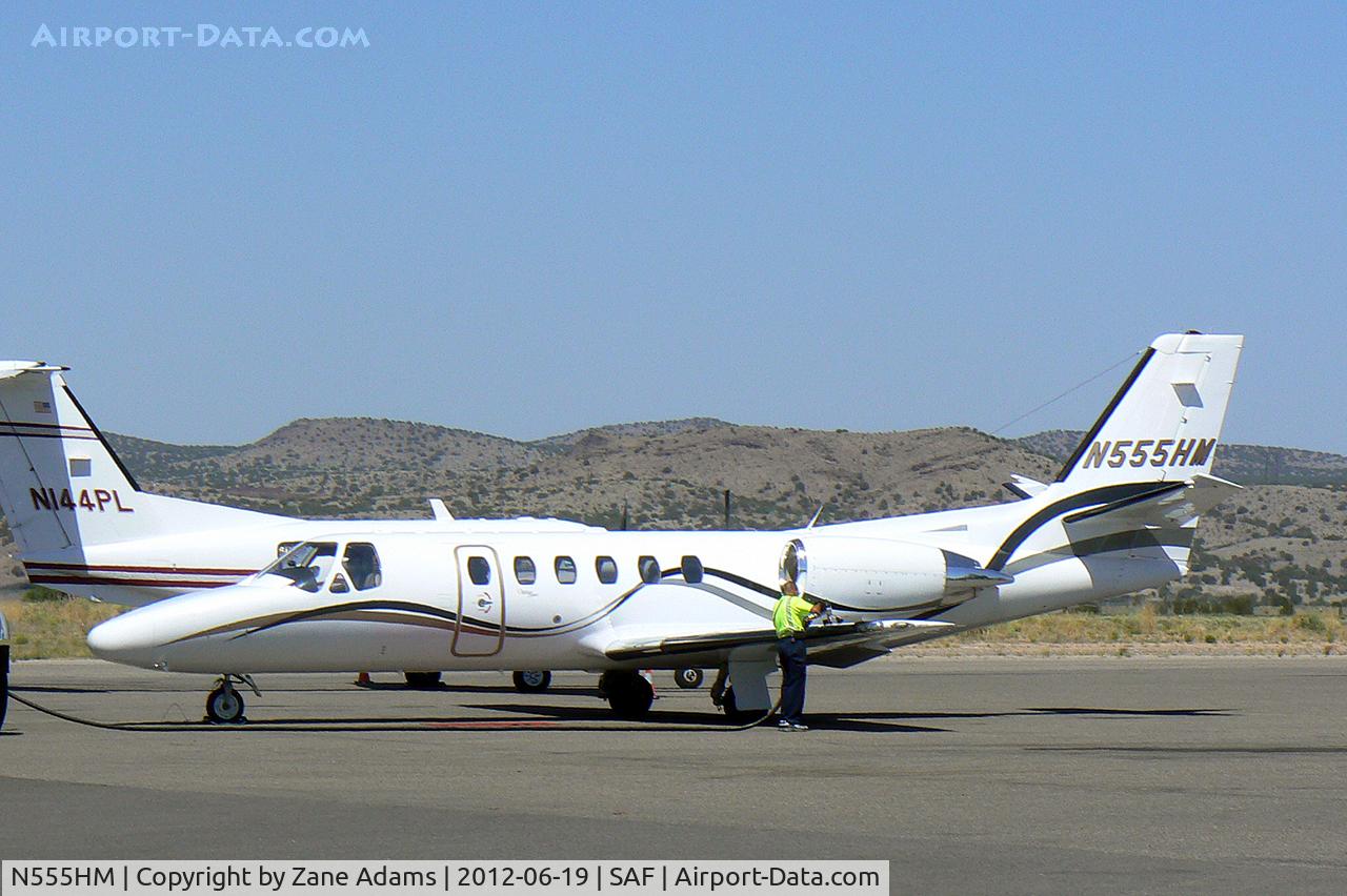 N555HM, 2000 Cessna 550 Citation Bravo C/N 550-0950, On the ramp in Santa Fe, New Mexico.