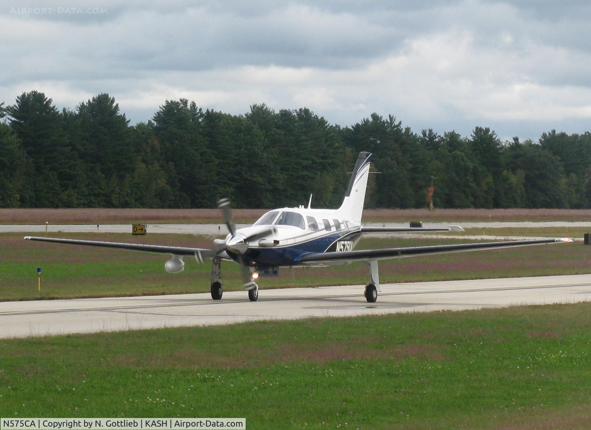 N575CA, Piper PA-46-500TP Malibu Meridian C/N 4697452, on taxiway alpha