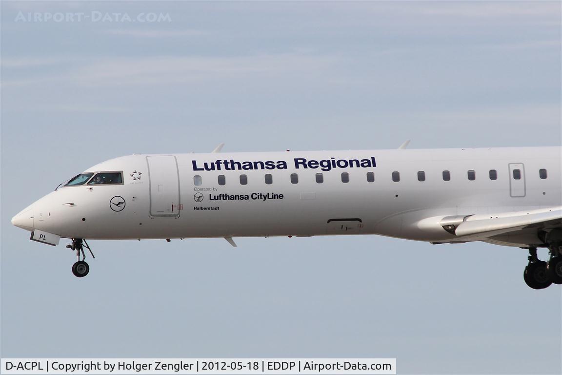 D-ACPL, 2002 Canadair CRJ-701ER (CL-600-2C10) Regional Jet C/N 10076, Lufthansa´s 