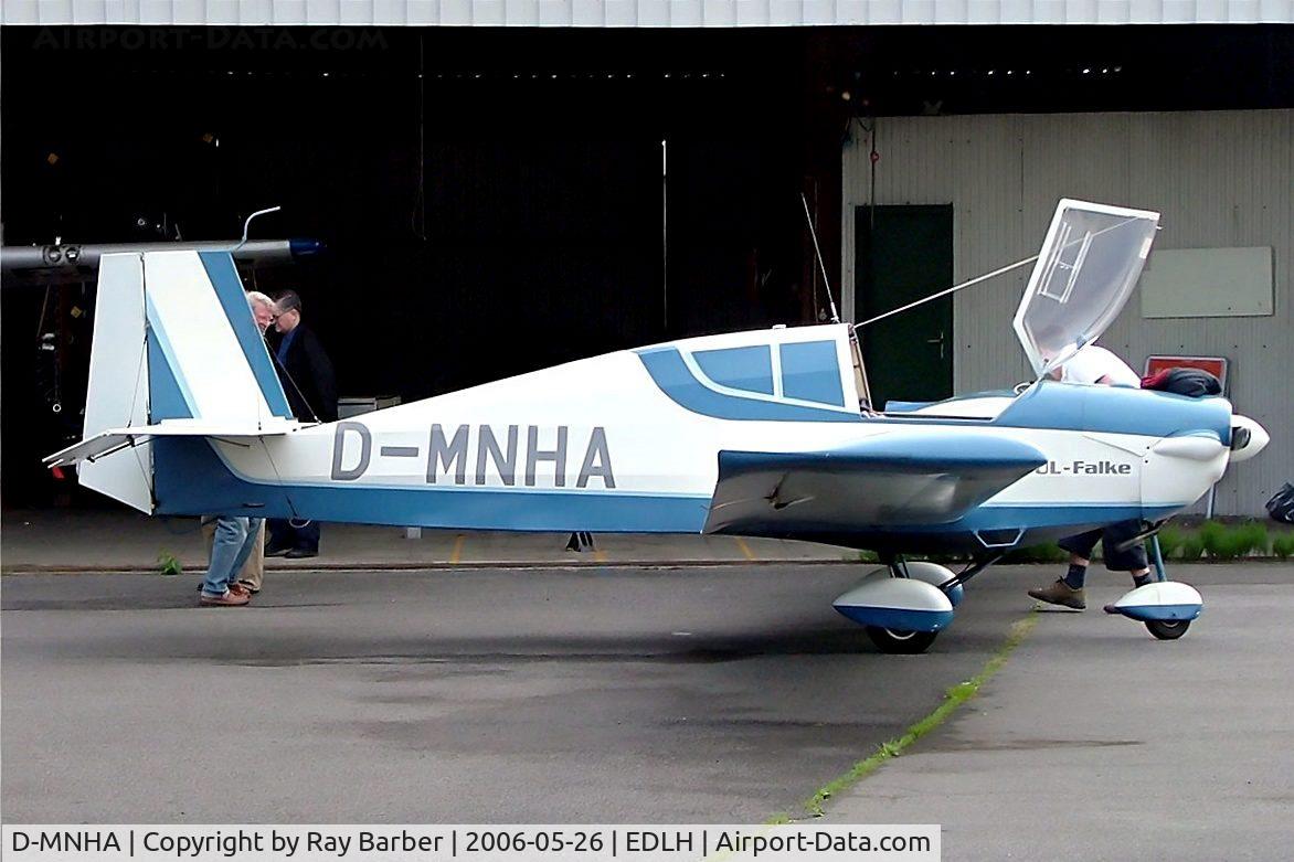 D-MNHA, Scheibe SF-40 C/N 3102, Scheibe SF-40 [3102] Hamm~D 26/05/2006. To date 1 of only 7 built. Seen here at Hamm-Lippeweisen.