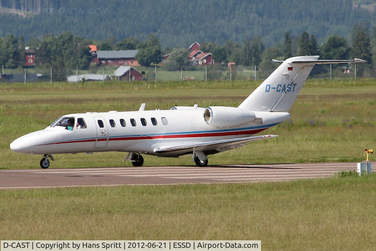 D-CAST, 2009 Cessna 525B CitationJet CJ3 C/N 525B-0330, Ready for take off from Rwy 14