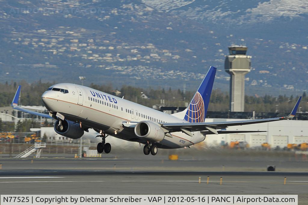 N77525, 2010 Boeing 737-824 C/N 31659, United Boeing 737-800