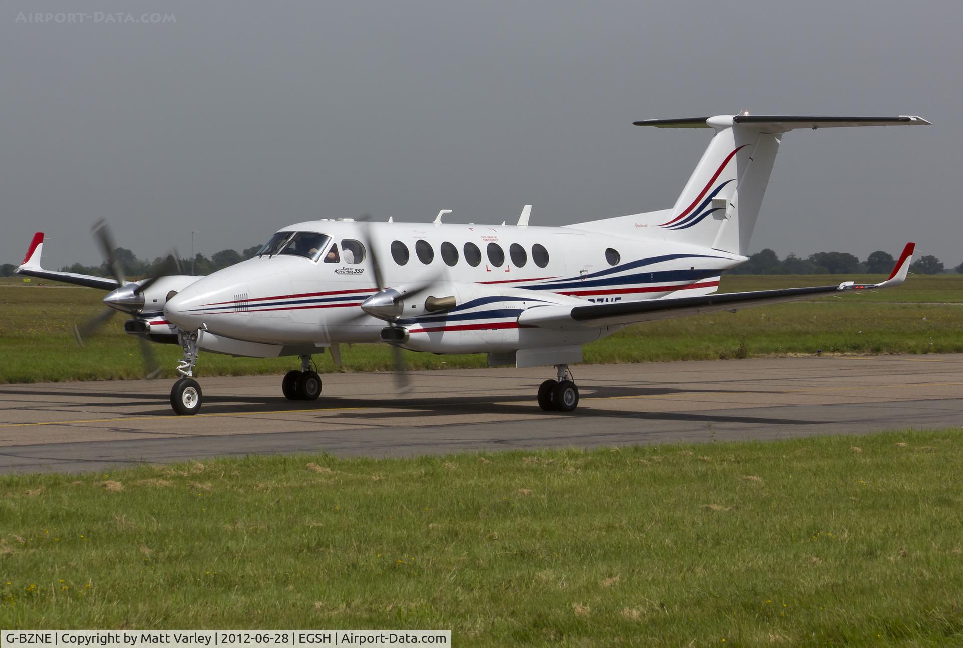 G-BZNE, 2000 Raytheon King Air 350 (B300) C/N FL-286, Arriving at EGSH after a training flight.