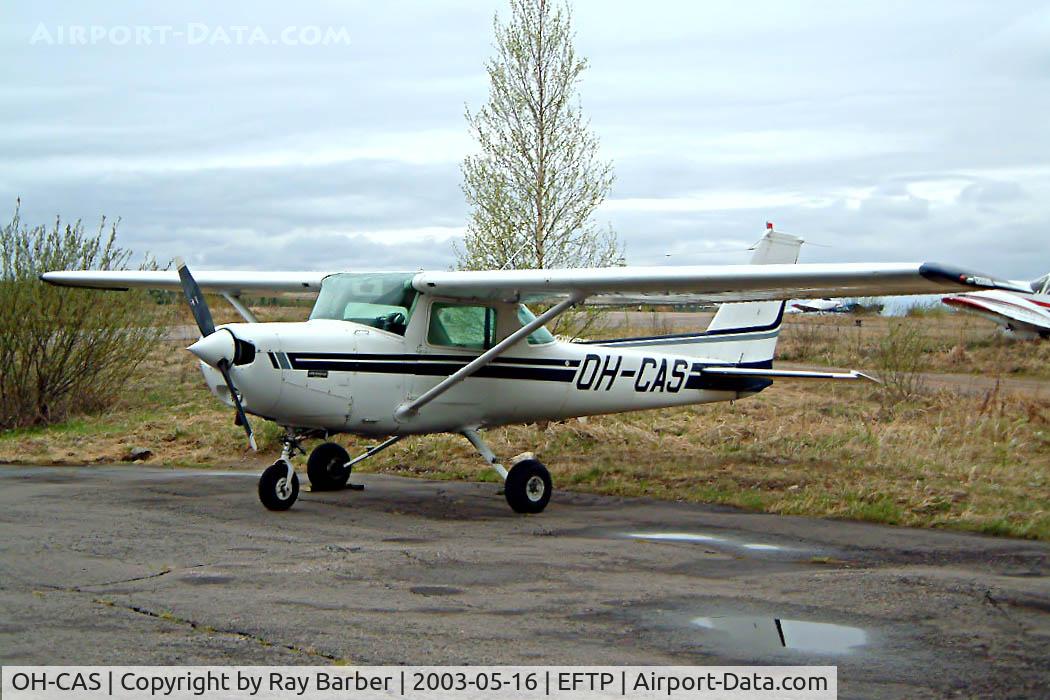 OH-CAS, Cessna 152 C/N 15285573, Seen parked here.