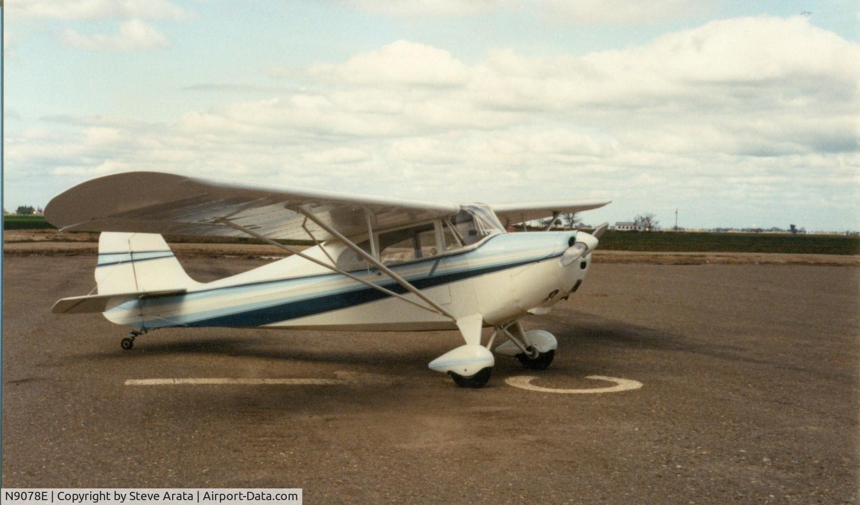 N9078E, 1946 Aeronca 11AC Chief C/N 11AC-710, One paint version