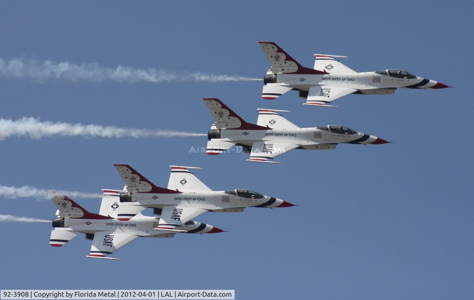 92-3908, 1992 General Dynamics F-16CM Fighting Falcon C/N CC-150, Thunderbirds #3