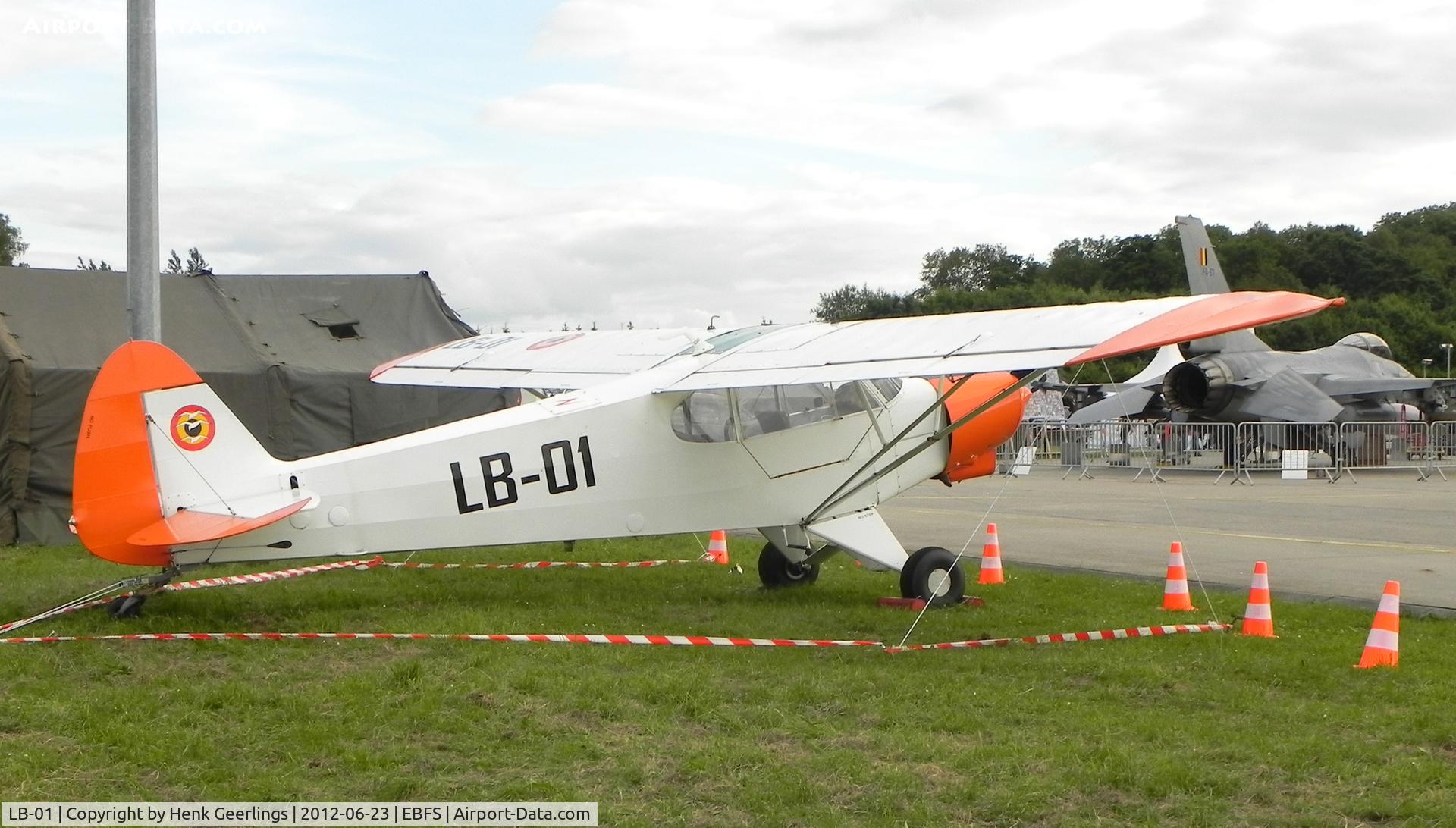 LB-01, 1954 Piper L-21B Super Cub (PA-18-135) C/N 18-3593, Florennes Int'l Airshow - June 2012