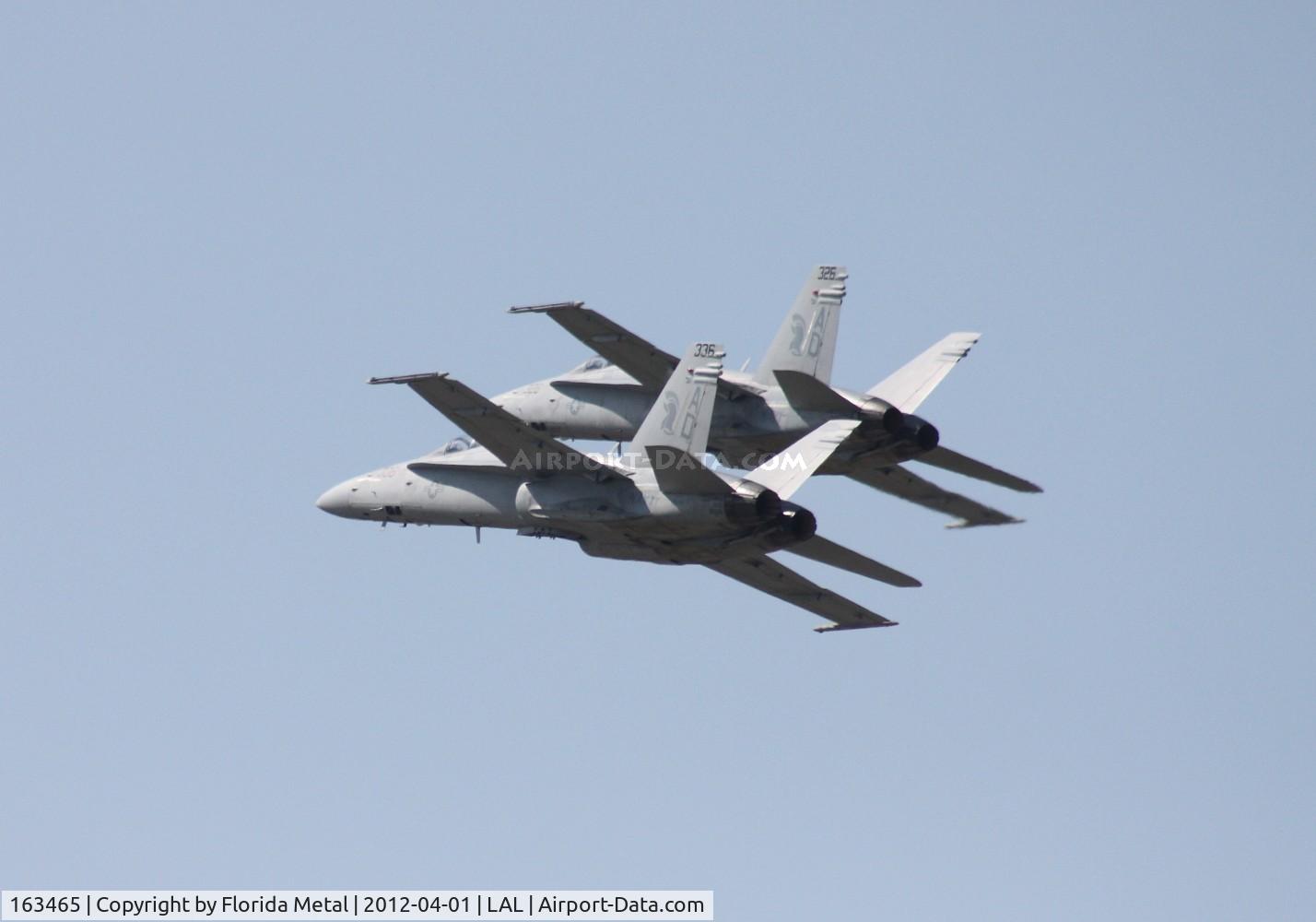 163465, 1988 McDonnell Douglas F/A-18C Hornet C/N 0686, F-18s departing