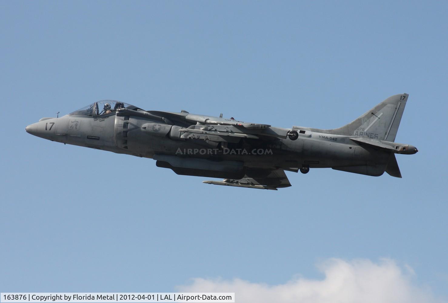 163876, McDonnell Douglas AV-8B Harrier II C/N 184, Harrier departing Sun N Fun
