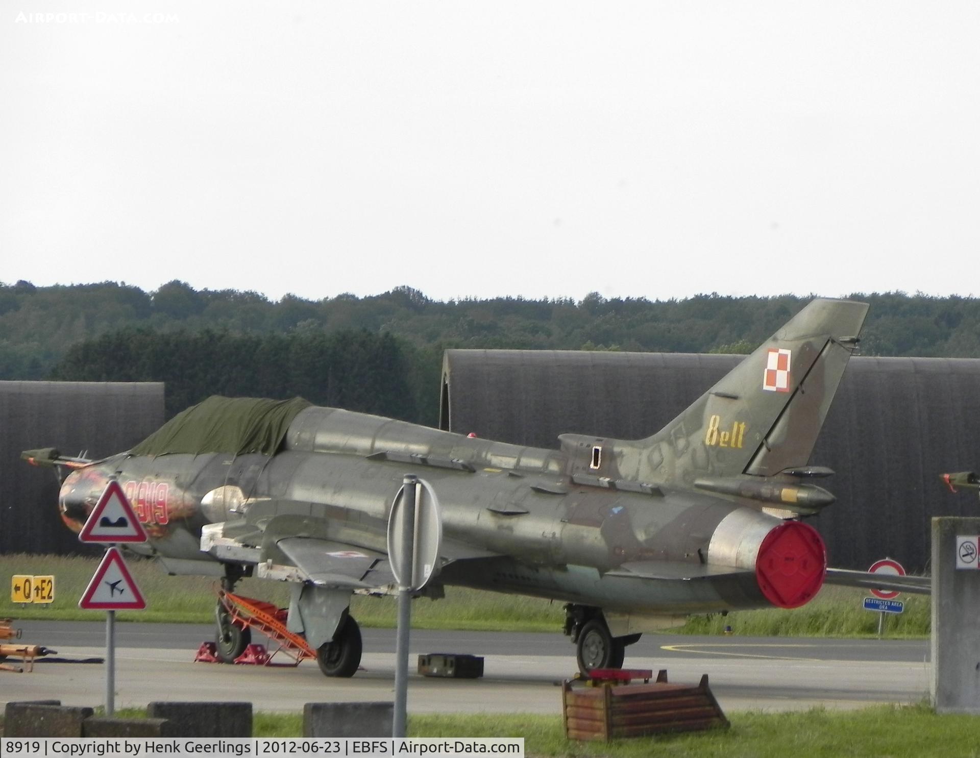 8919, Sukhoi Su-22M-4 C/N 28919, Flightline , Florennes Int'l Airshow - June 2012