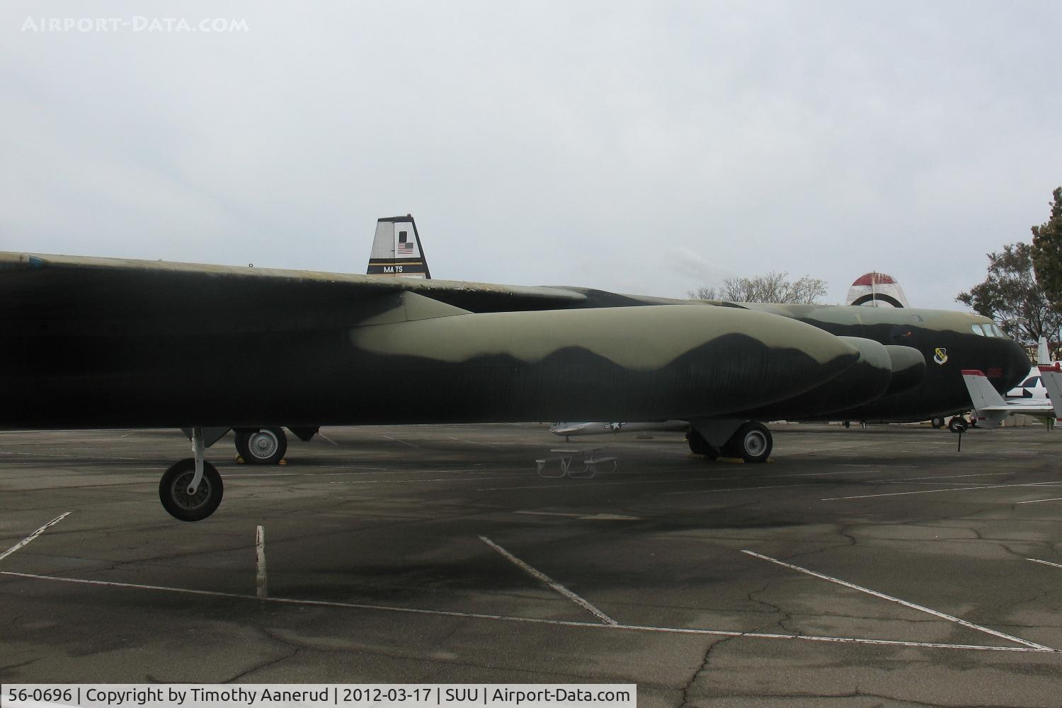 56-0696, 1956 Boeing B-52D-40-BW Stratofortress C/N 464067, No fuel in the wings so the outer wheels don't touch the ground