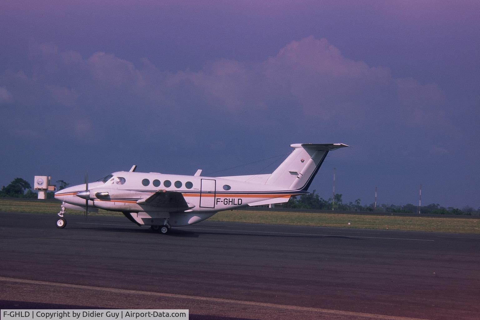 F-GHLD, Beech 200 C/N BB-233, at Libreville, Gabon