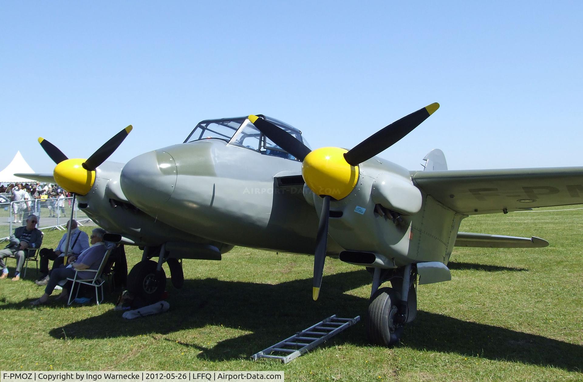 F-PMOZ, De Havilland (BBC) DH-98 Mosquito Replica C/N 1, RRAA Mosquito 3/4-scale replica at the Meeting Aerien 2012, La-Ferte-Alais