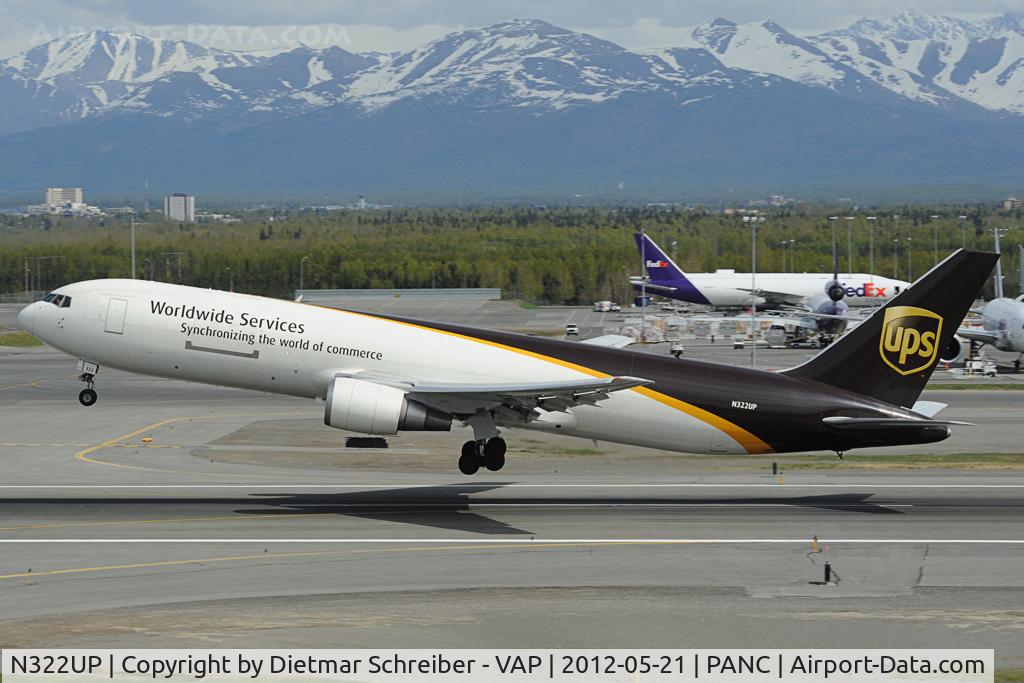 N322UP, 1997 Boeing 767-34AF C/N 27748, UPS Boeing 767-300