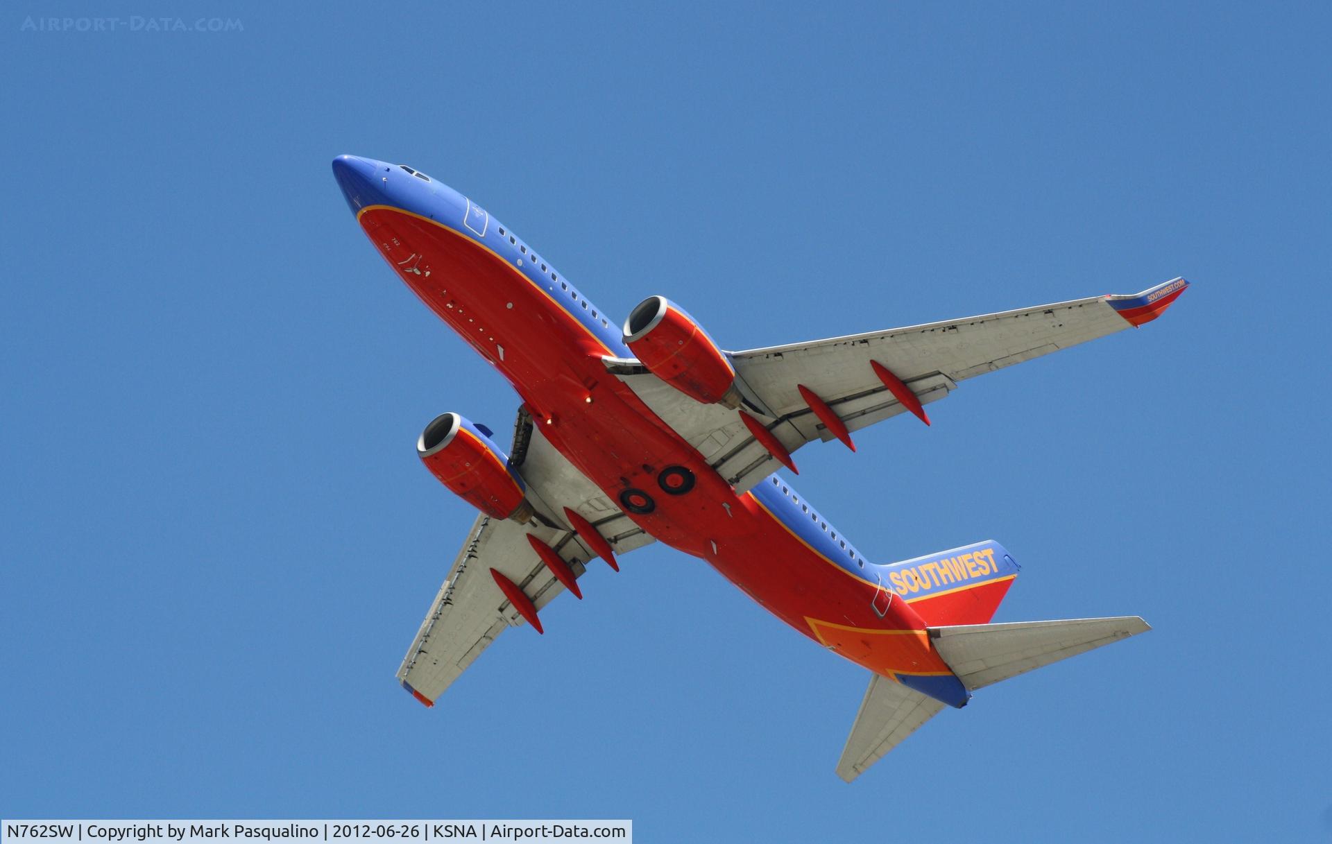 N762SW, 2000 Boeing 737-7H4 C/N 27876, Boeing 737-700
