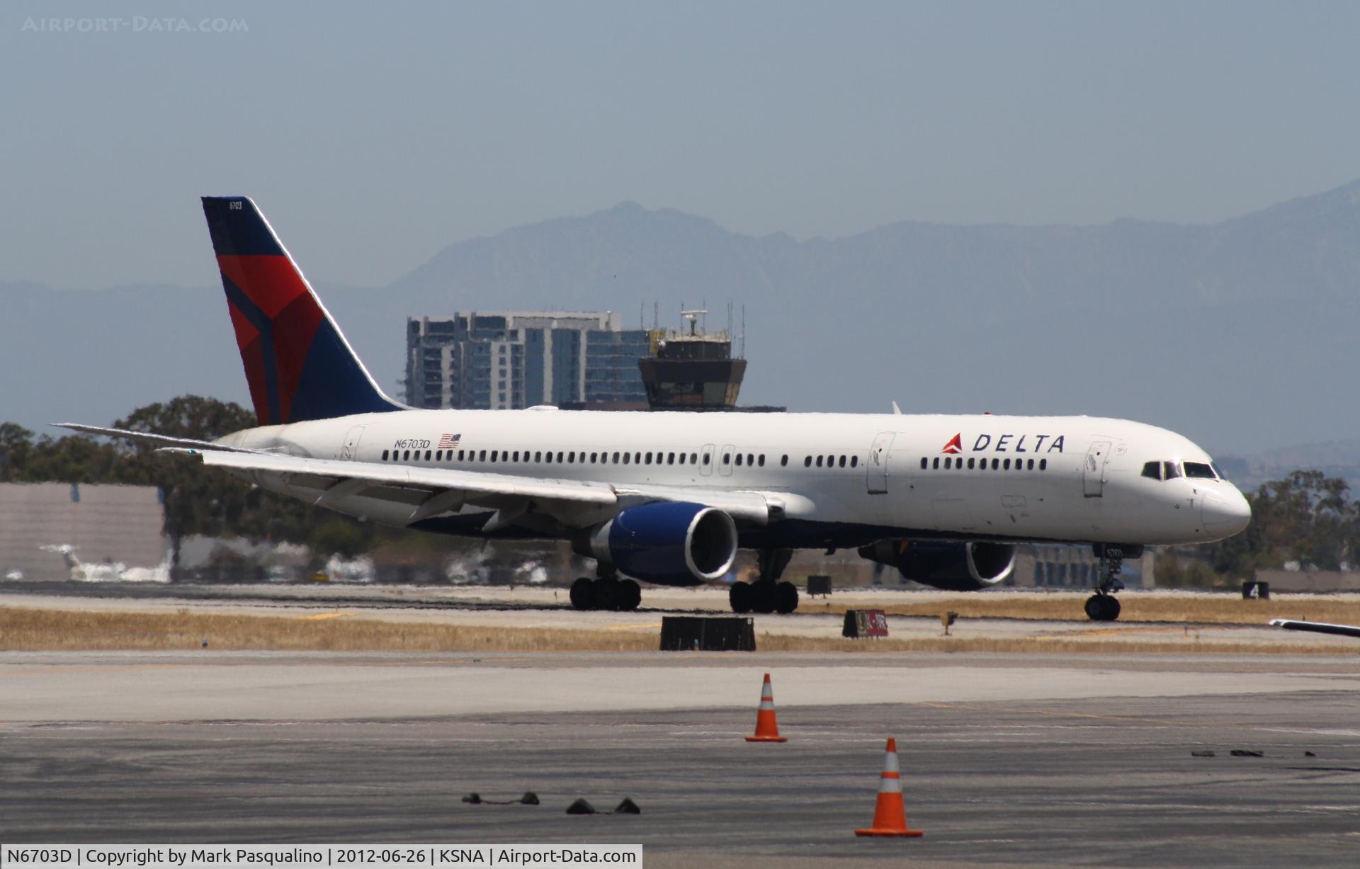 N6703D, 2000 Boeing 757-232 C/N 30234, Boeing 757-200