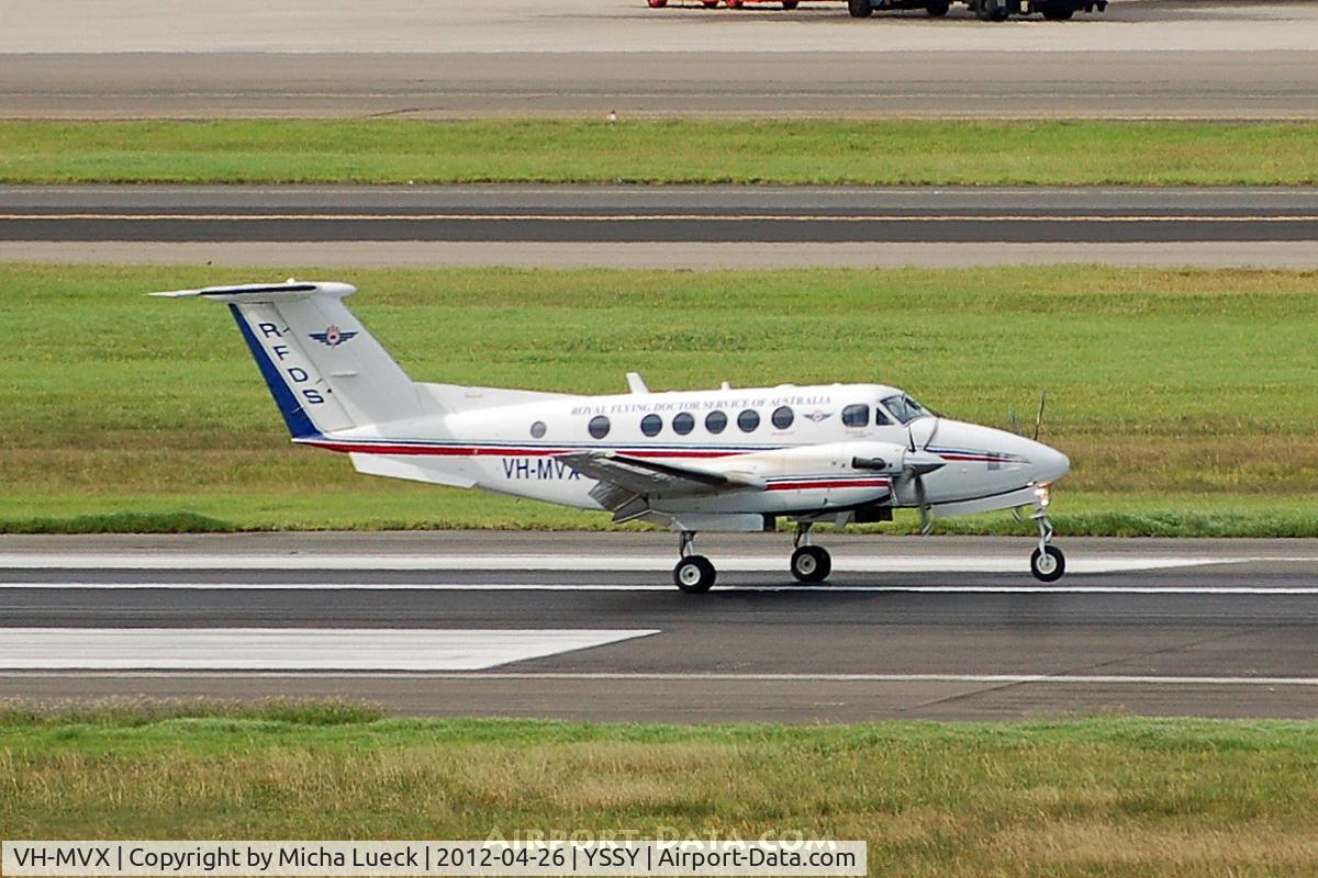 VH-MVX, 2008 Hawker Beechcraft B200C C/N BL-153, At Sydney